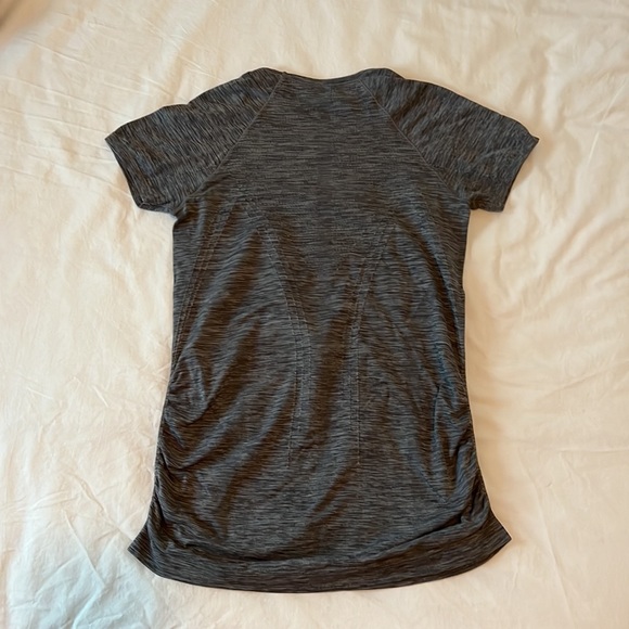 Athleta Speedlight Tee - Picture 2 of 5